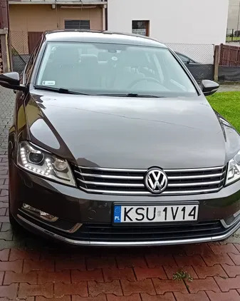 volkswagen passat wąchock Volkswagen Passat cena 43000 przebieg: 141650, rok produkcji 2012 z Wąchock